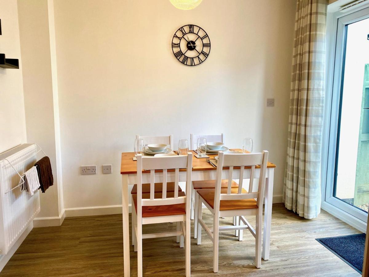 Lovely 2 Bedroom, 2 Bathroom House With Parking. Plymouth Luaran gambar