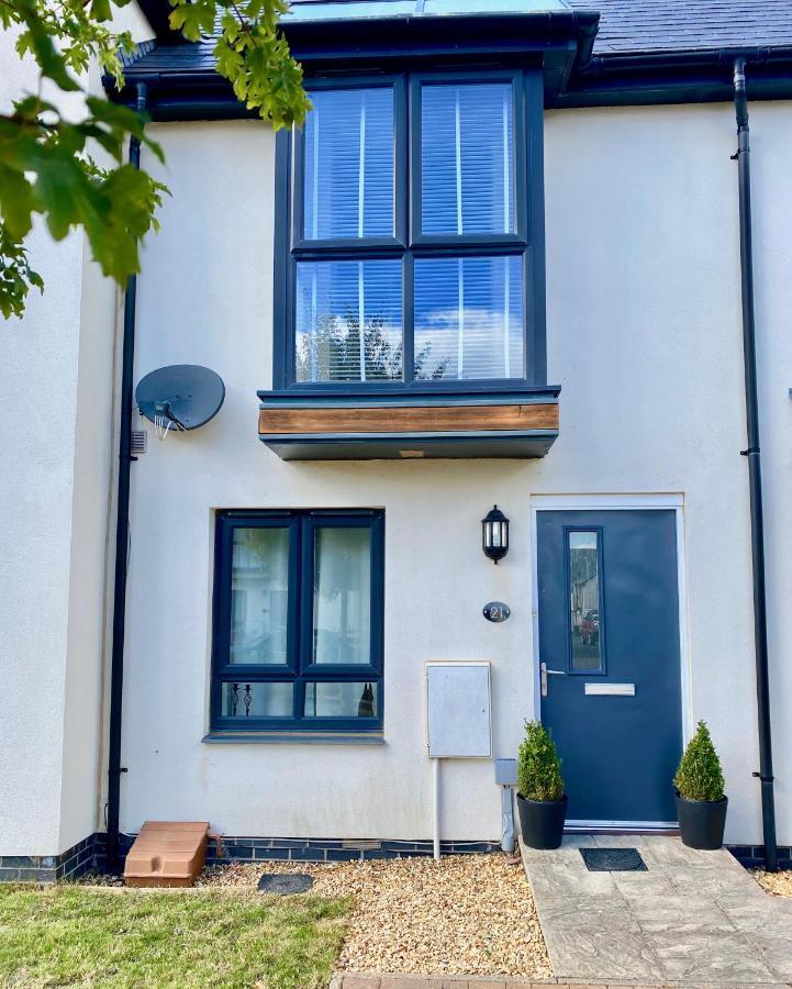 Lovely 2 Bedroom, 2 Bathroom House With Parking. Plymouth Luaran gambar