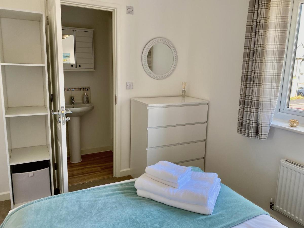 Lovely 2 Bedroom, 2 Bathroom House With Parking. Plymouth Luaran gambar