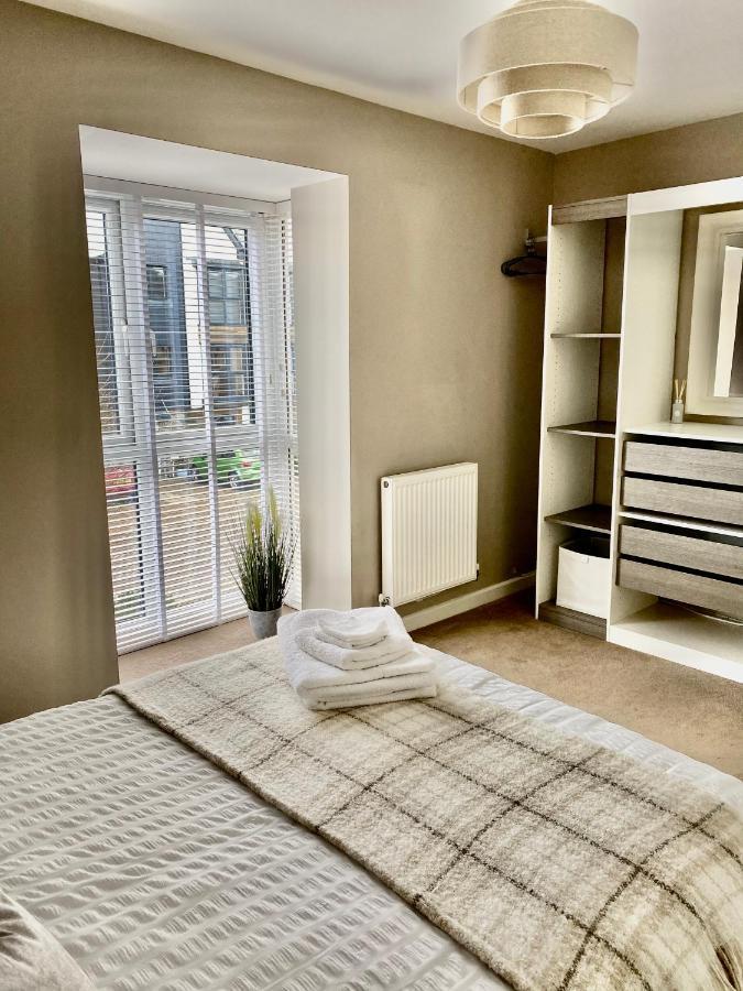 Lovely 2 Bedroom, 2 Bathroom House With Parking. Plymouth Luaran gambar